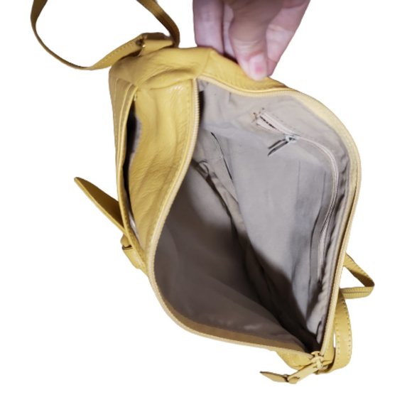 Pelle Yellow Leather Purse with bow accent - Picture 7 of 9